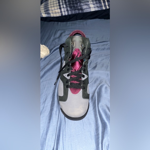 Slightly worn - Picture 2 of 7